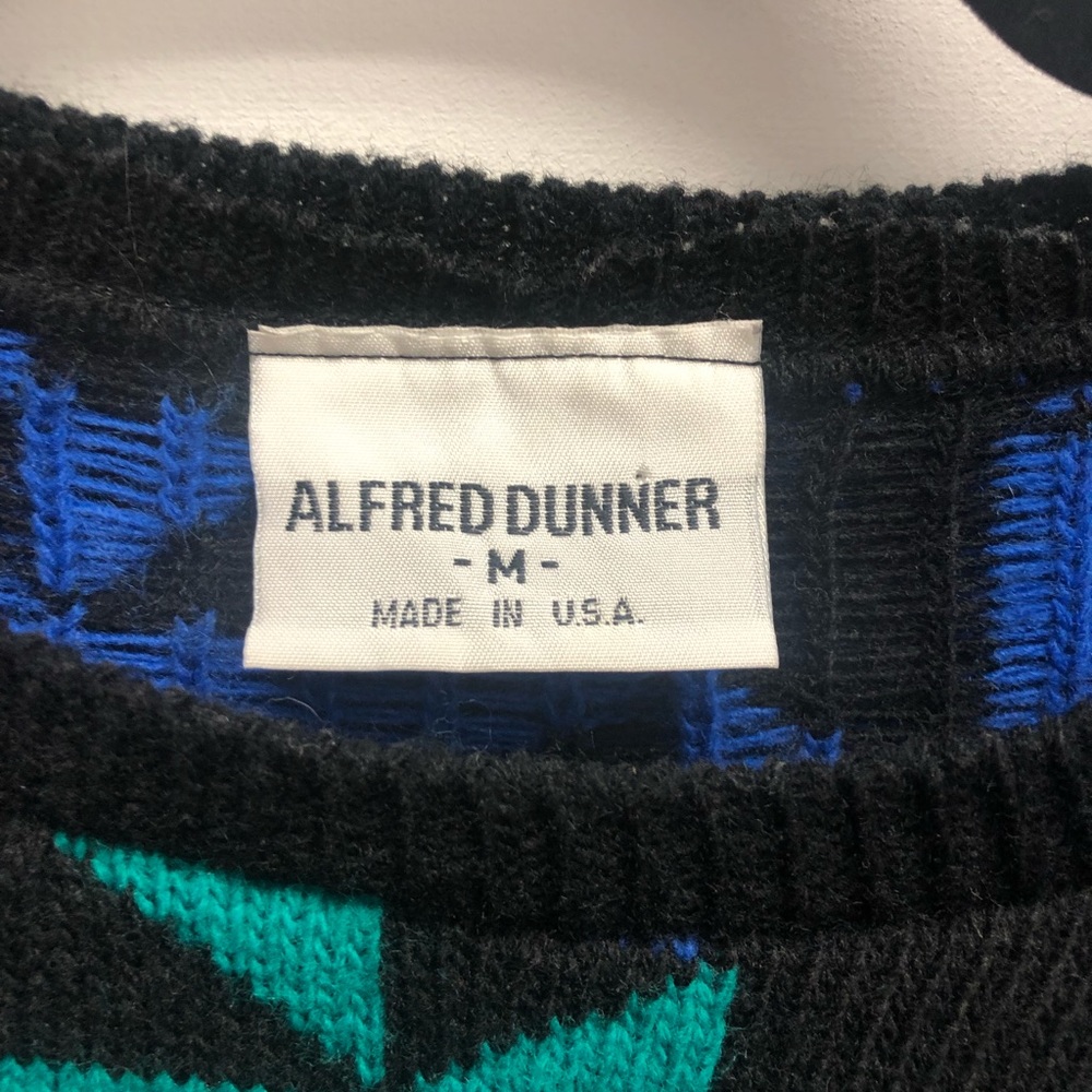 Retro sweater - Picture 2 of 3